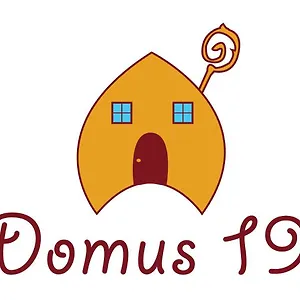 Affittacamere Domus 19, Napoli